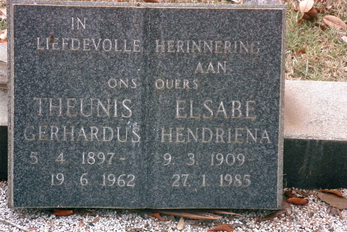 BERRY Theunis Gerhardus 1897-1962 &amp; Elsabe Hendrina KUNZ 1909-1985