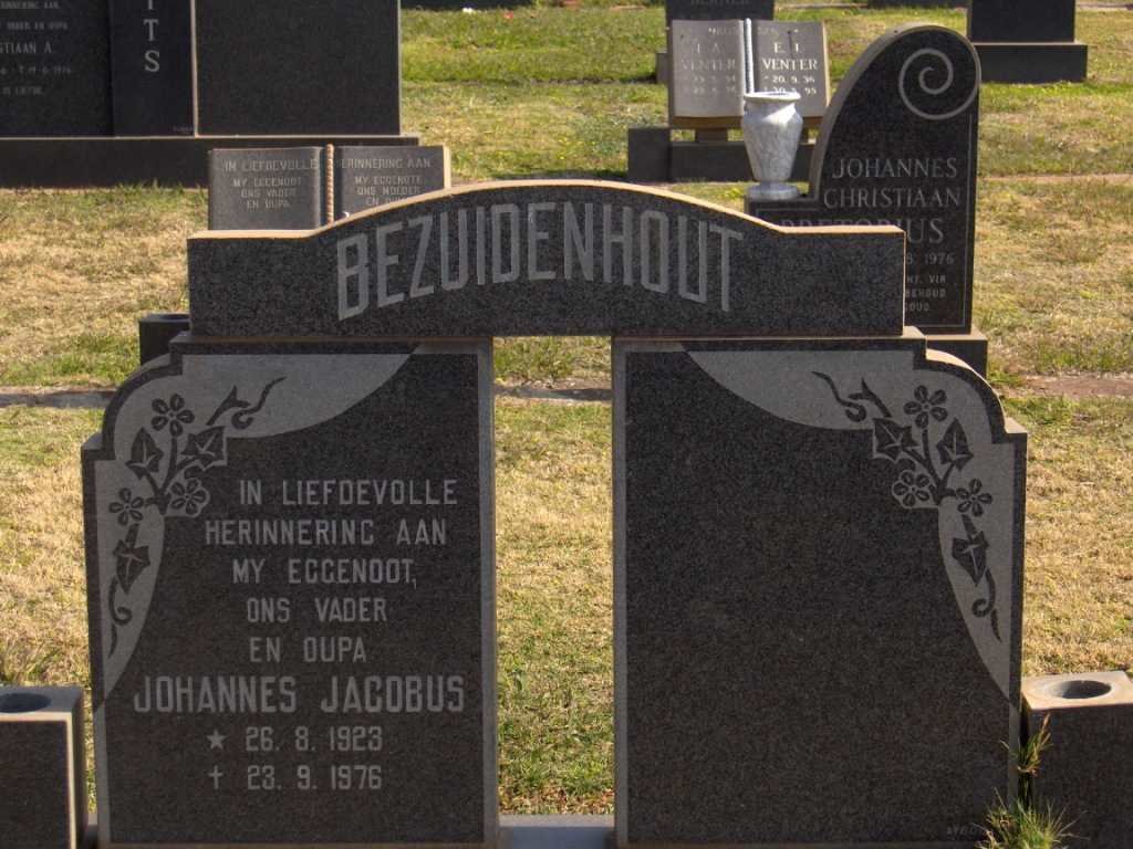 BEZUIDENHOUT Johannes Jacobus 1923-1976