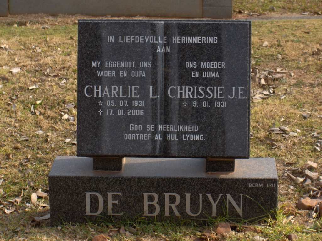 BRUYN Charlie L. 1931-2006 &amp; Chrissie J.E. 1931-
