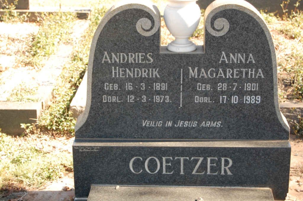 COETZER Andries Hendrik 1891-1973 &amp; Anna Magaretha 1901-1989