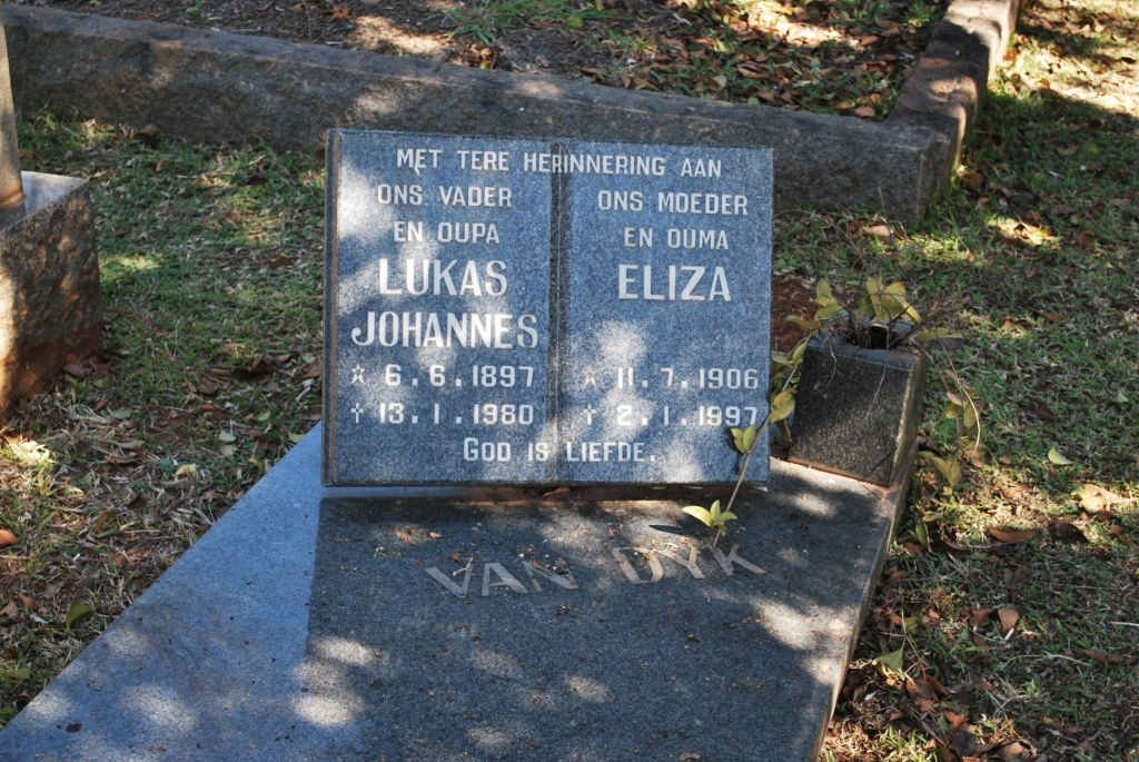 DYK Lukas Johannes, van 1897-1960 &amp; Eliza 1906-1997