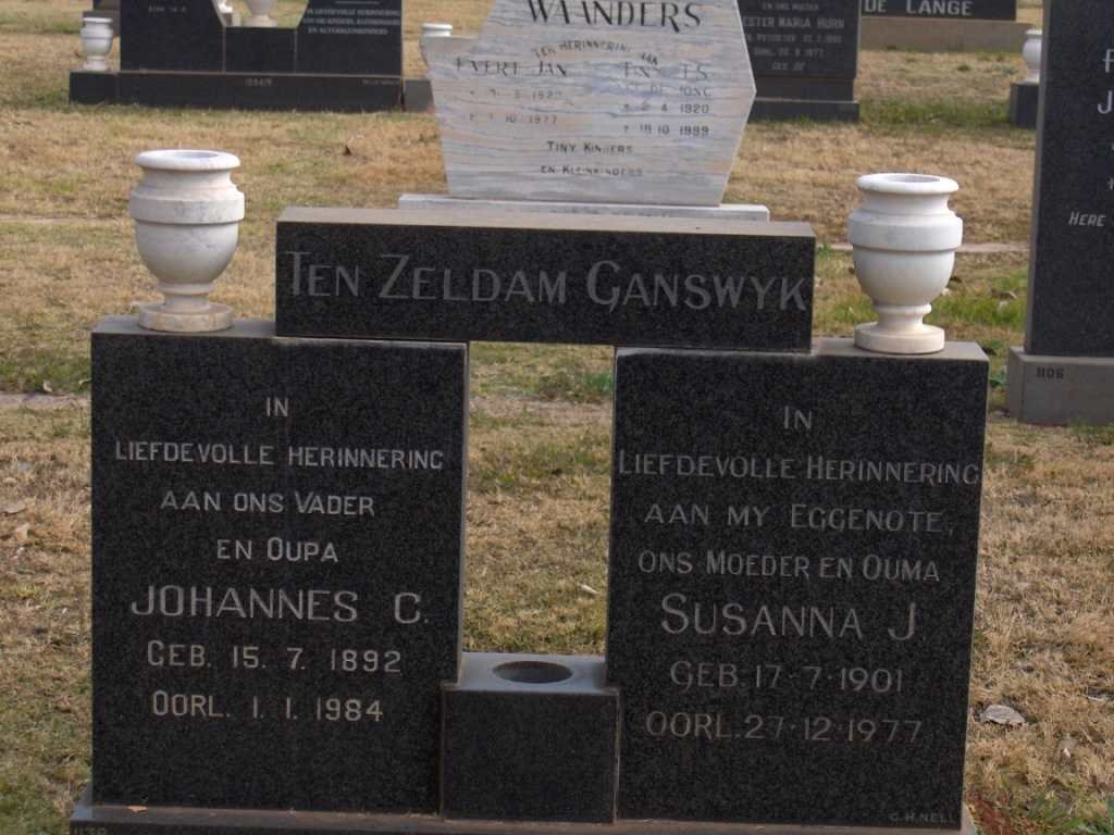 GANSWYK Johannes G., Ten Zeldam 1892-1984 &amp; Susanna J. 1901-1977
