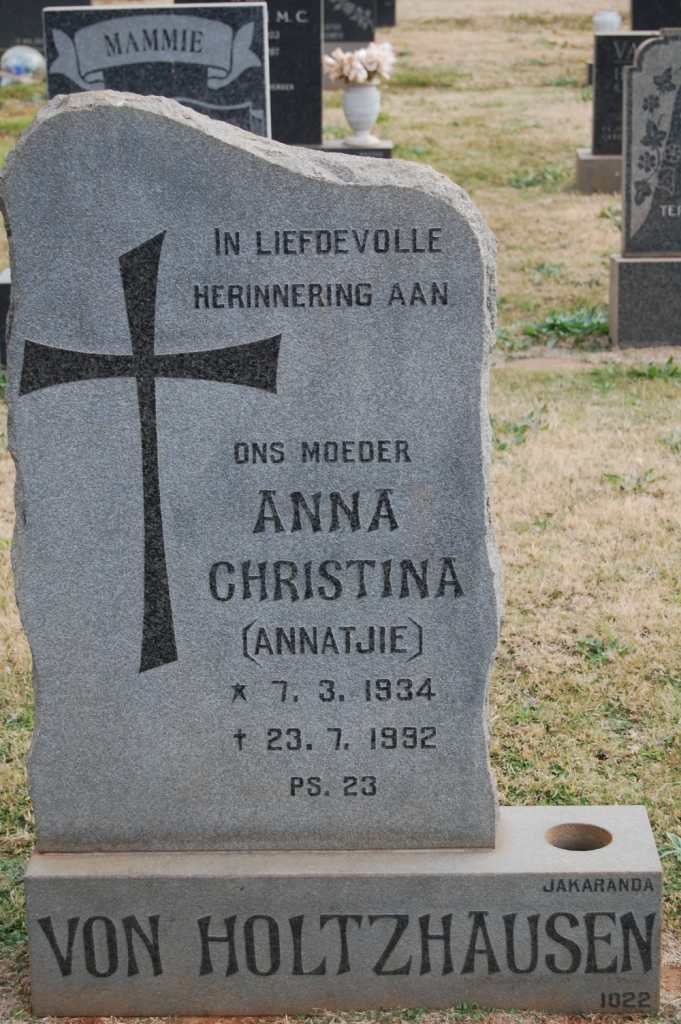 HOLTZHAUSEN Anna Christina, von 1934-1992