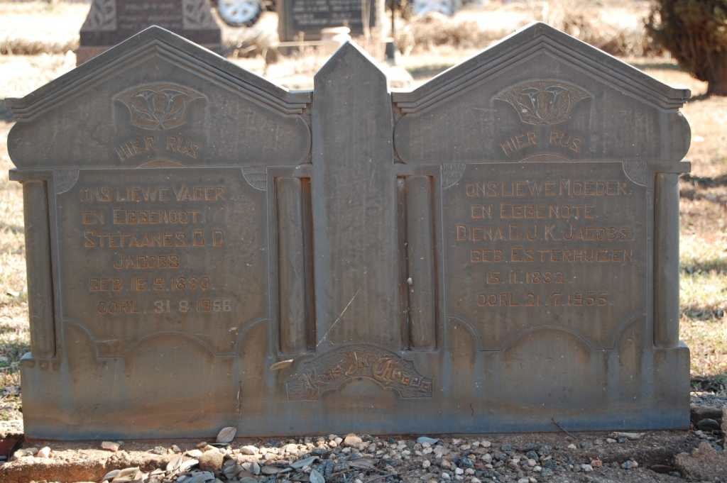 JACOBS Stefaanes C.D. 1880-1956 &amp; Diena J.K. ESTERHUIZEN 1882-1955