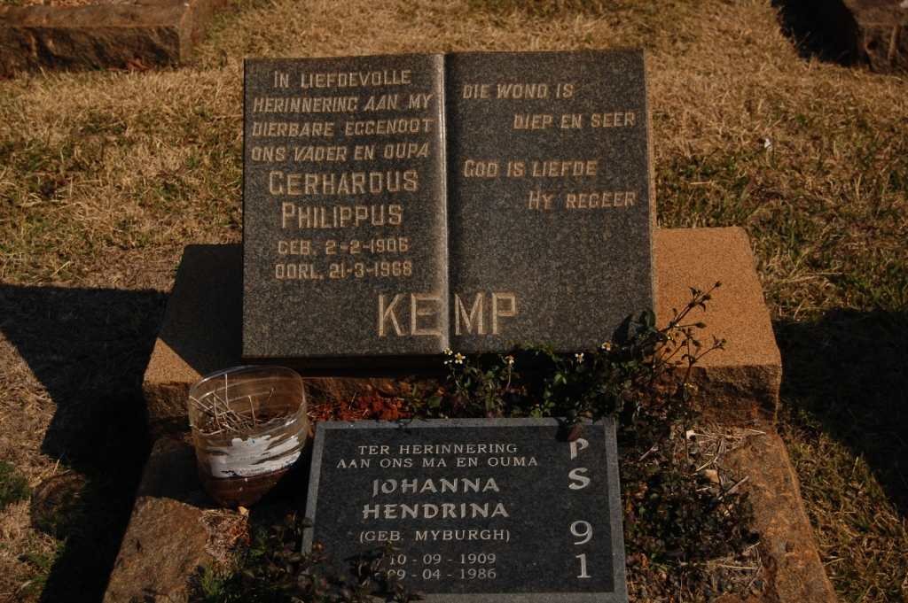 KEMP Gerhardus Philippus 1906-1968 &amp; Johanna Hendrina MYBURGH 1909-1986