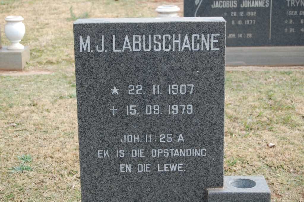 LABUSCHAGNE M.J. 1907-1979