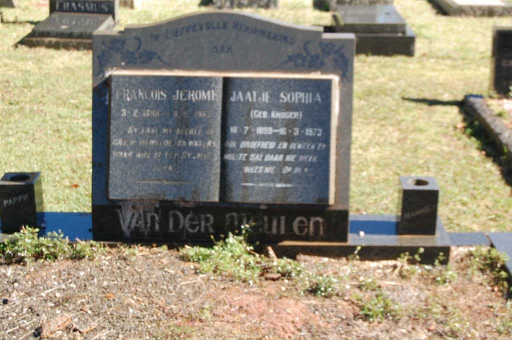 MEULEN Francois Jerome, van der 1898-195? &amp; Jaatje Sophia KRUGER 1899-1973