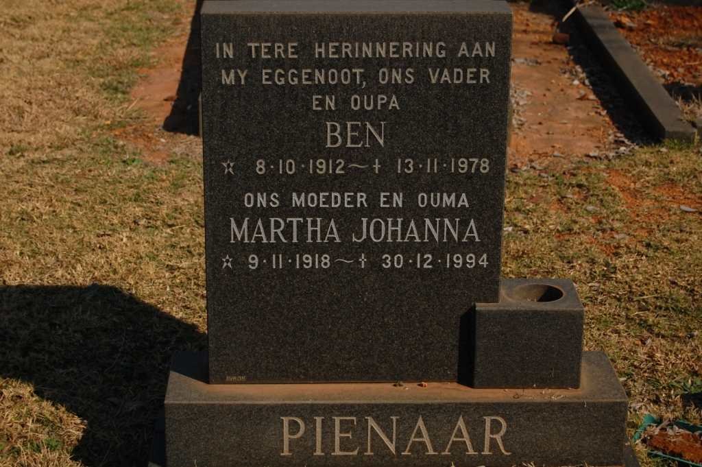 PIENAAR Ben 1912-1978 &amp; Martha Johanna 1918-1994