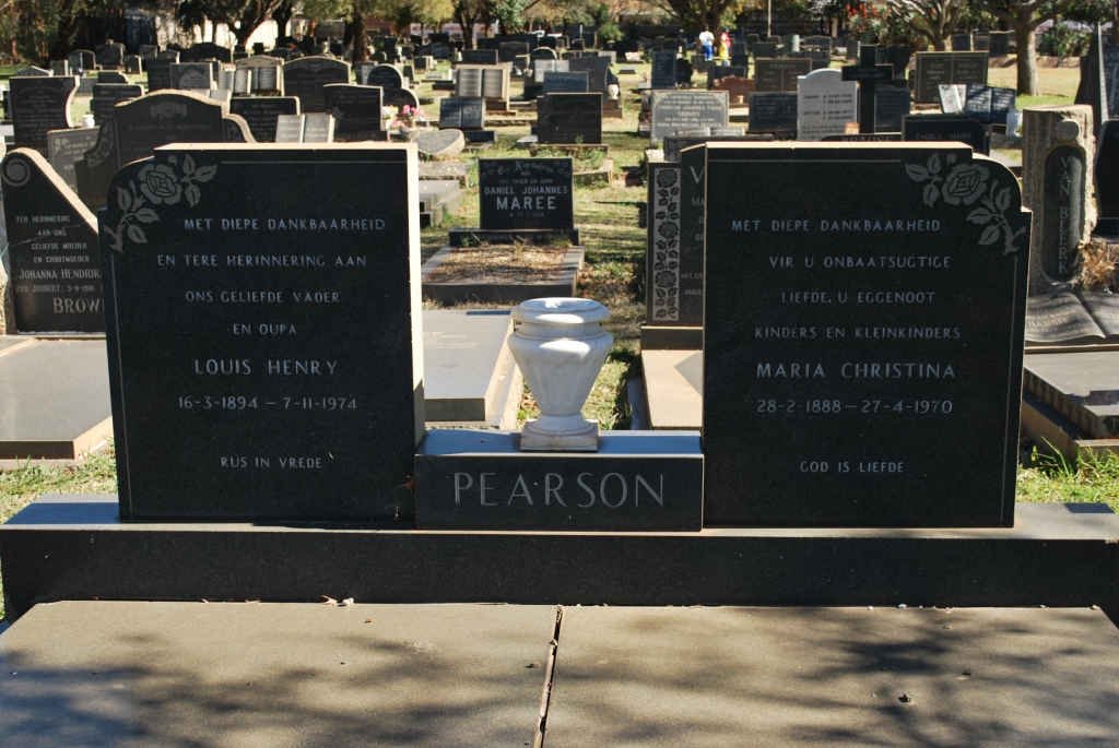PEARSON Louis Henry 1894-1974 &amp; Maria Christina 1888-1970