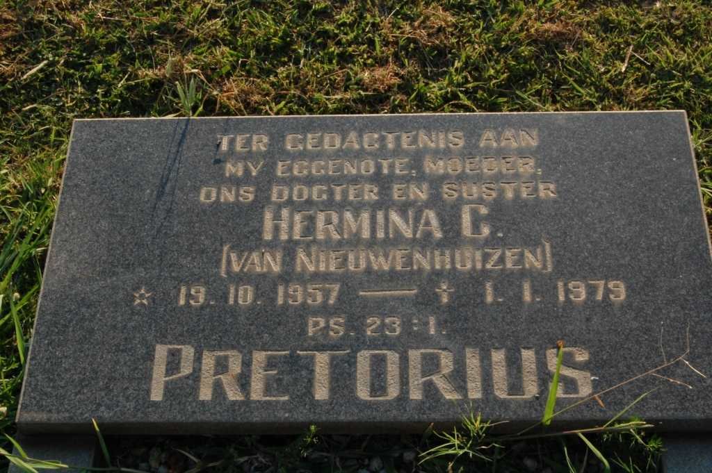 PRETORIUS Hermina C. nee VAN NIEUWENHUIZEN 1957-1979