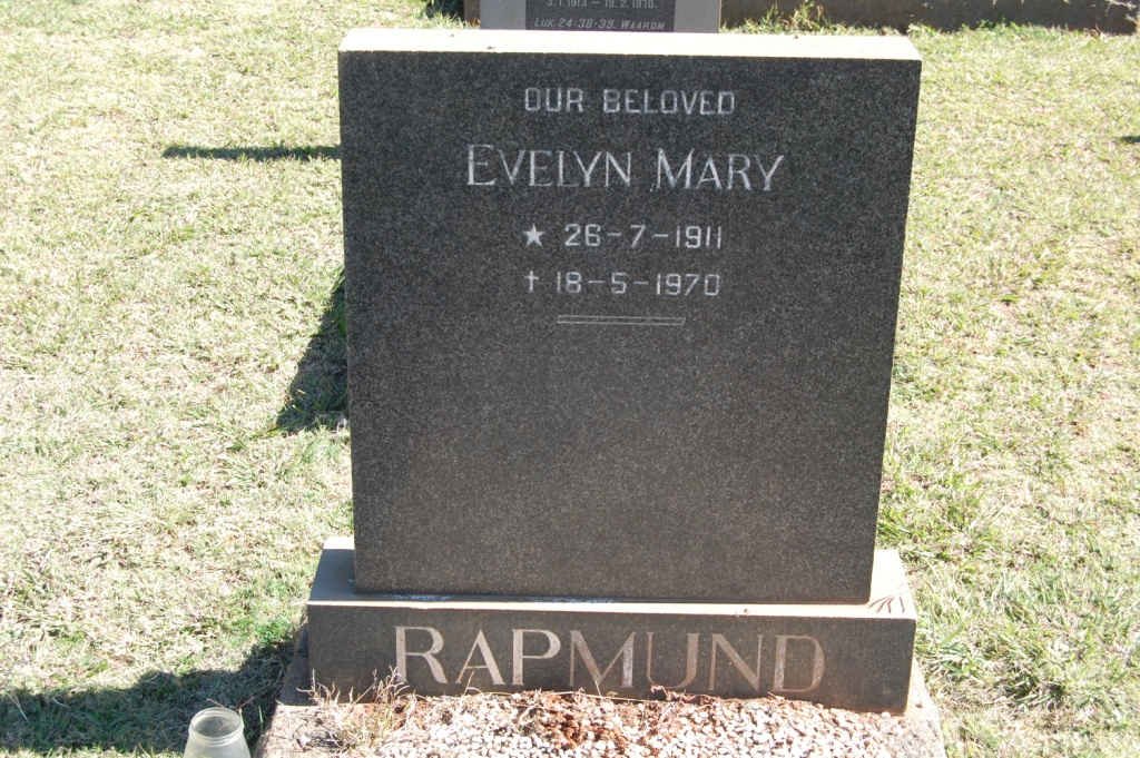 RAPMUND Evelyn Mary 1911-1970