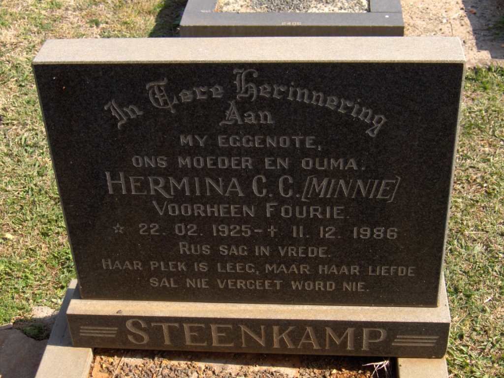 STEENKAMP Hermina G.G. nee MINNIE voorheen FOURIE 1925-1986