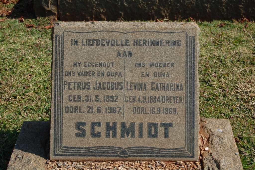 SCHMIDT Petrus Jacobus 1892-1967 &amp; Levina Catharina DREYER 1894-1968