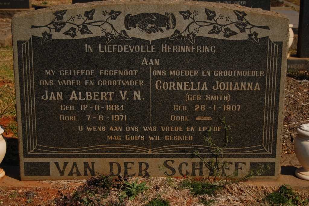SCHYFF Jan Albert V.N., van der 1884-1971 &amp; Cornelia Johanna  SMITH 1907-