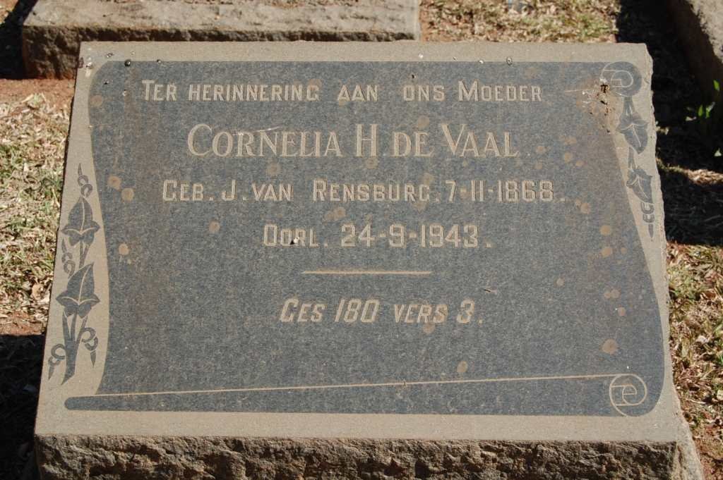 VAAL Cornelia H., de nee J. VAN RENSBURG 1868-1943