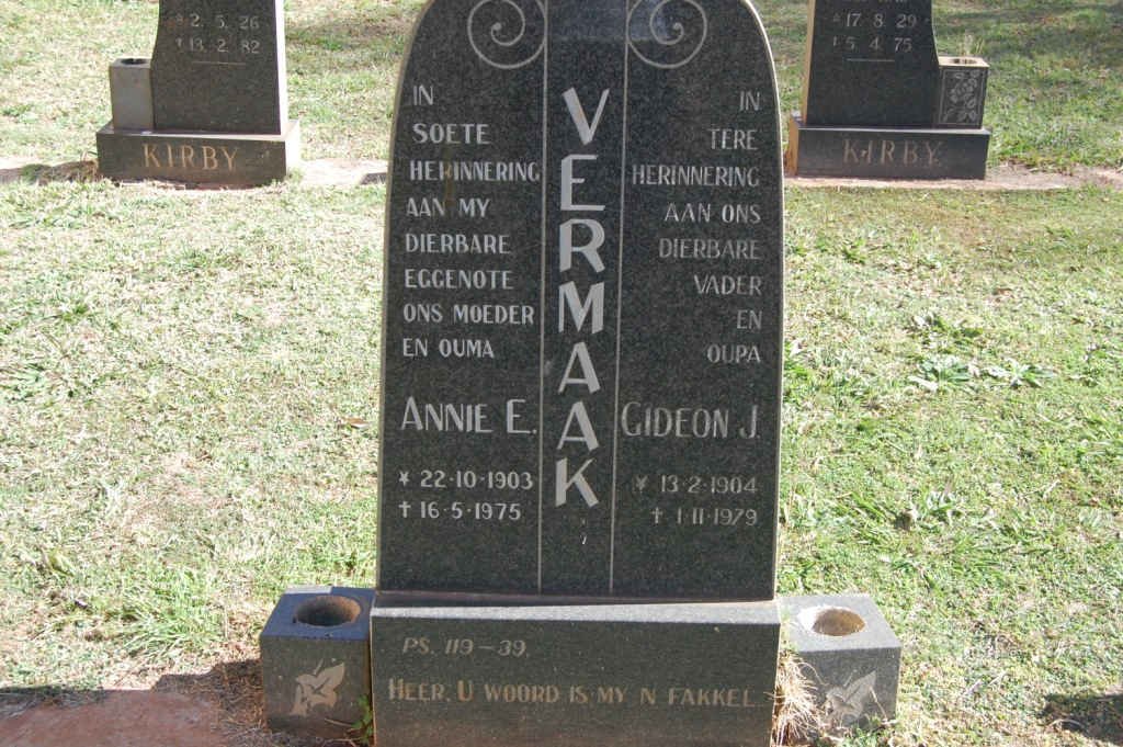 VERMAAK Gideon J. 1904-1979 &amp; Annie E. 1903-1975