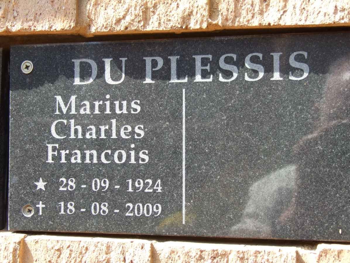 PLESSIS Marius Charles Francois 1924-2009
