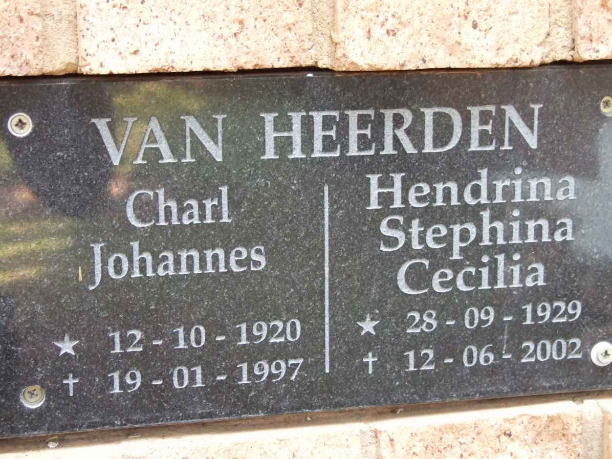 HEERDEN Charl Johannes, van 1920-1997 &amp; Hendrina Stephina Cecilia 1929-2002
