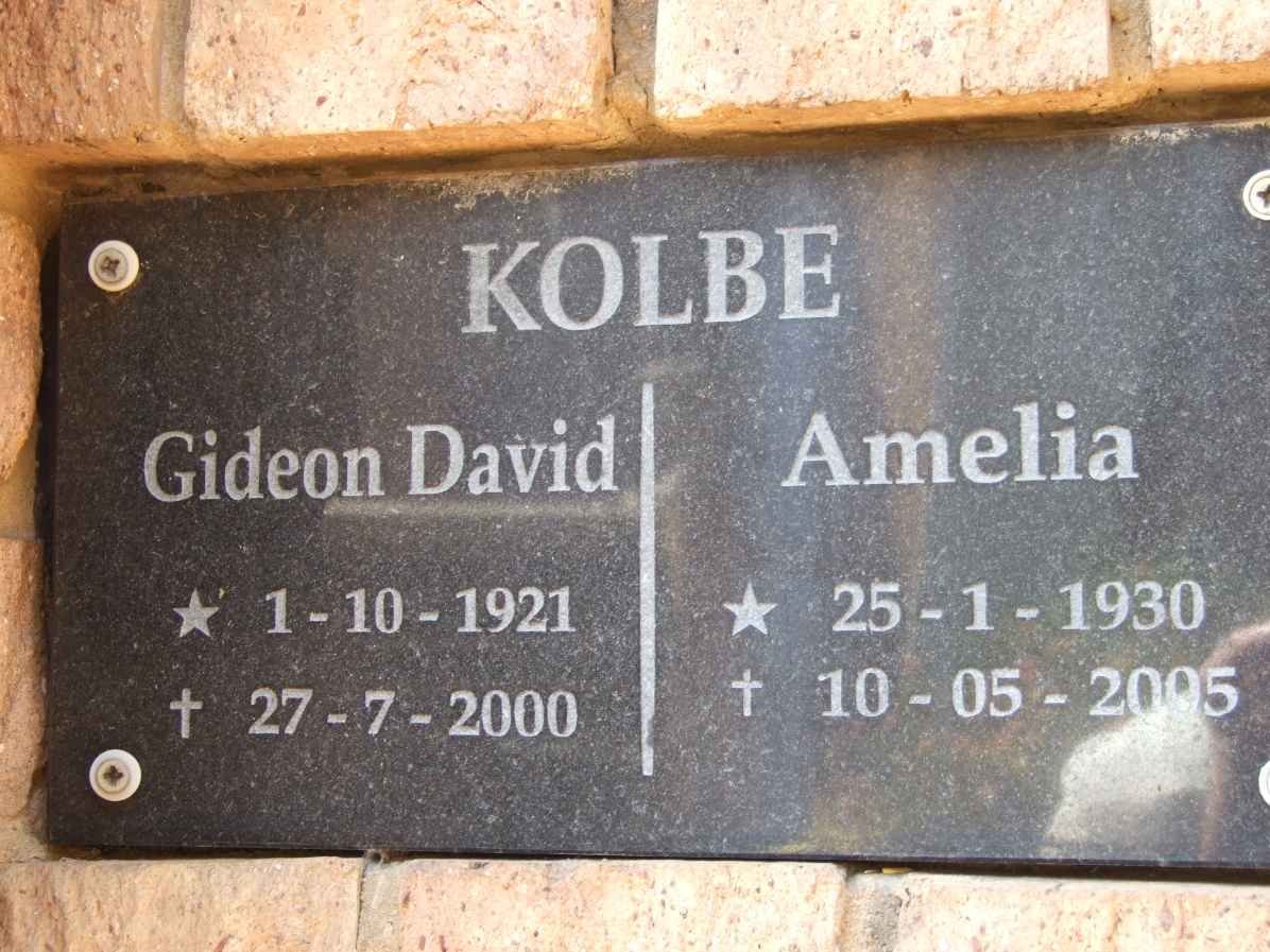 KOLBE Gideon David 1921-2000 &amp; Amelia 1930-2005