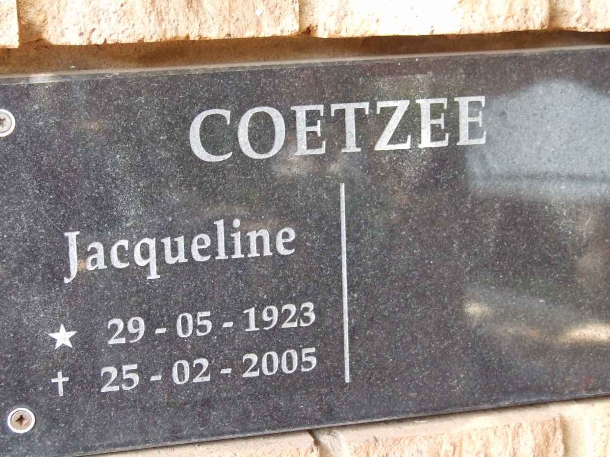 COETZEE Jacqueline 1923-2005