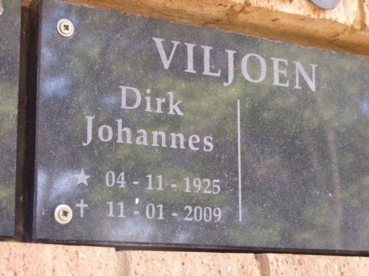 VILJOEN Dirk Johannes 1925-2009