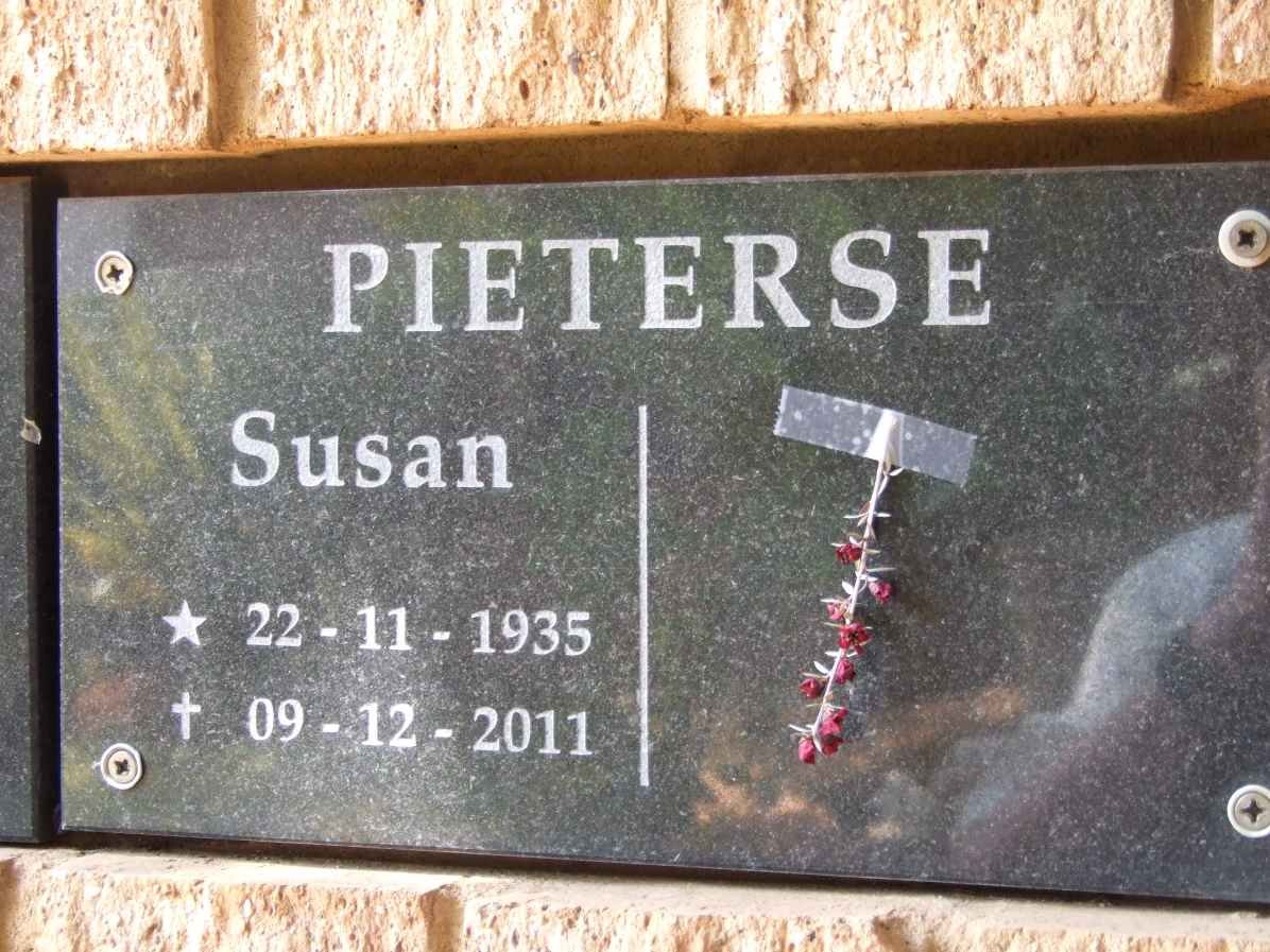 PIETERSE Susan 1935-2011