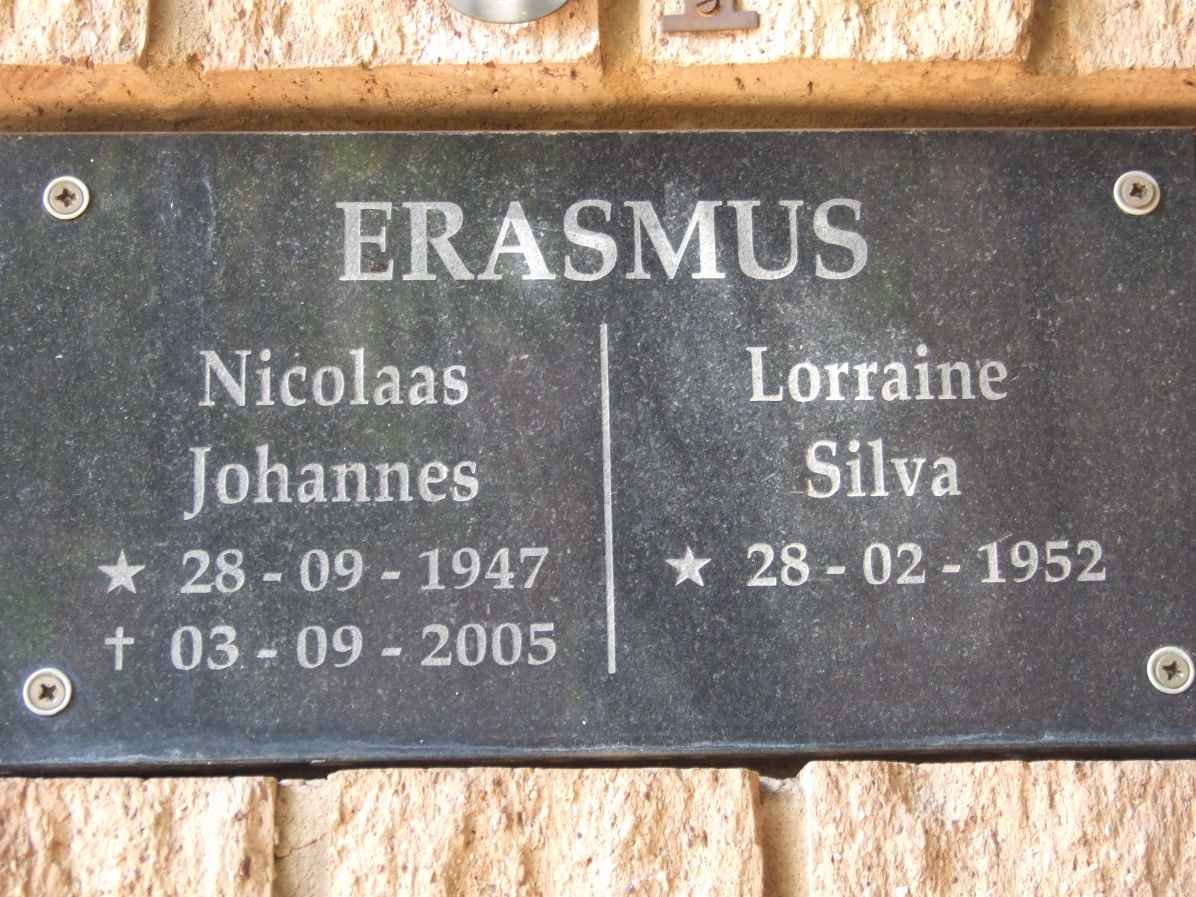ERASMUS Nicolaas Johannes 1947-2005 &amp; Lorraine Silva 1952-