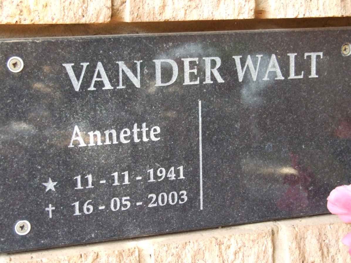 WALT Annette, van der 1941-2003