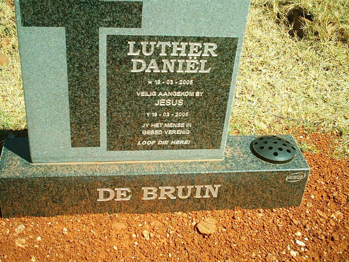 BRUIN Luther Daniël, de 2005-2005