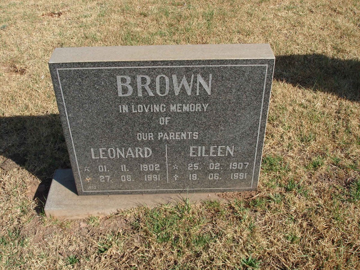 BROWN Leonard 1902-1991 &amp; Eileen 1907-1991
