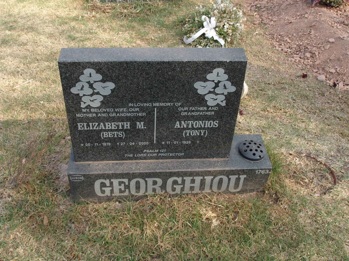 GEORGHIOU Antonios 1926- &amp; Elizabeth M. 1919-2000