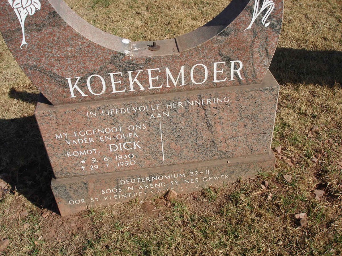 KOEKEMOER Dick 1930-1990