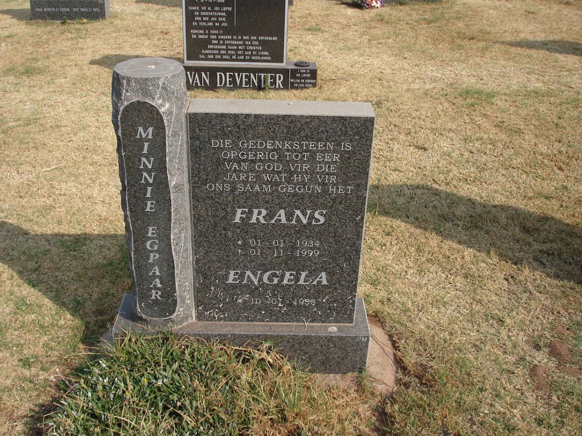MINNIE Frans 1934-1999 &amp; Engela 1938-