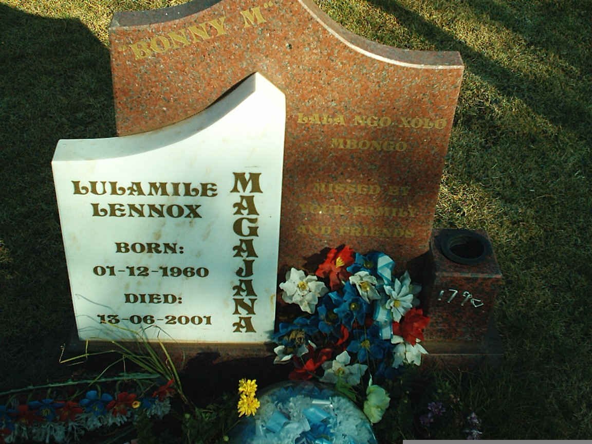 MAGAJANA Lulamile Lennox 1960-2007
