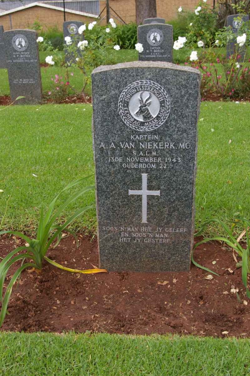 NIEKERK A.A., van -1943