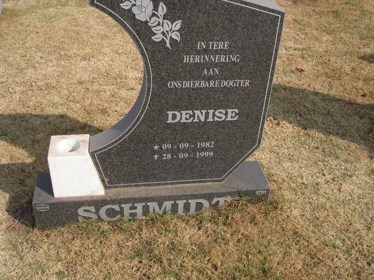 SCHMIDT Denise 1982-1999