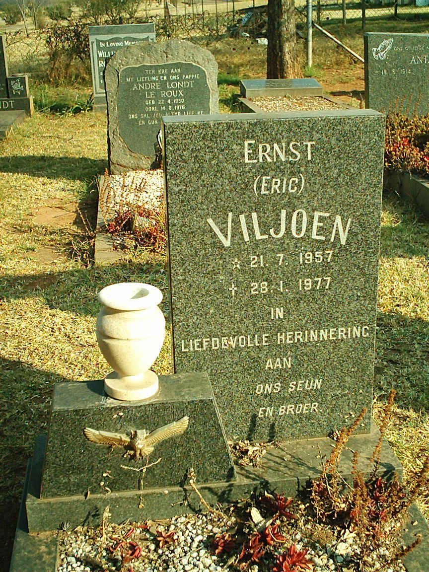 VILJOEN Ernst 1957-1977