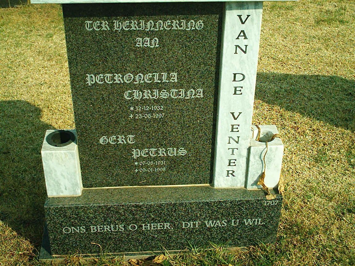 VENTER Gert Petrus , van der 1931-1998 &amp; Petronella Christina 1932-1997