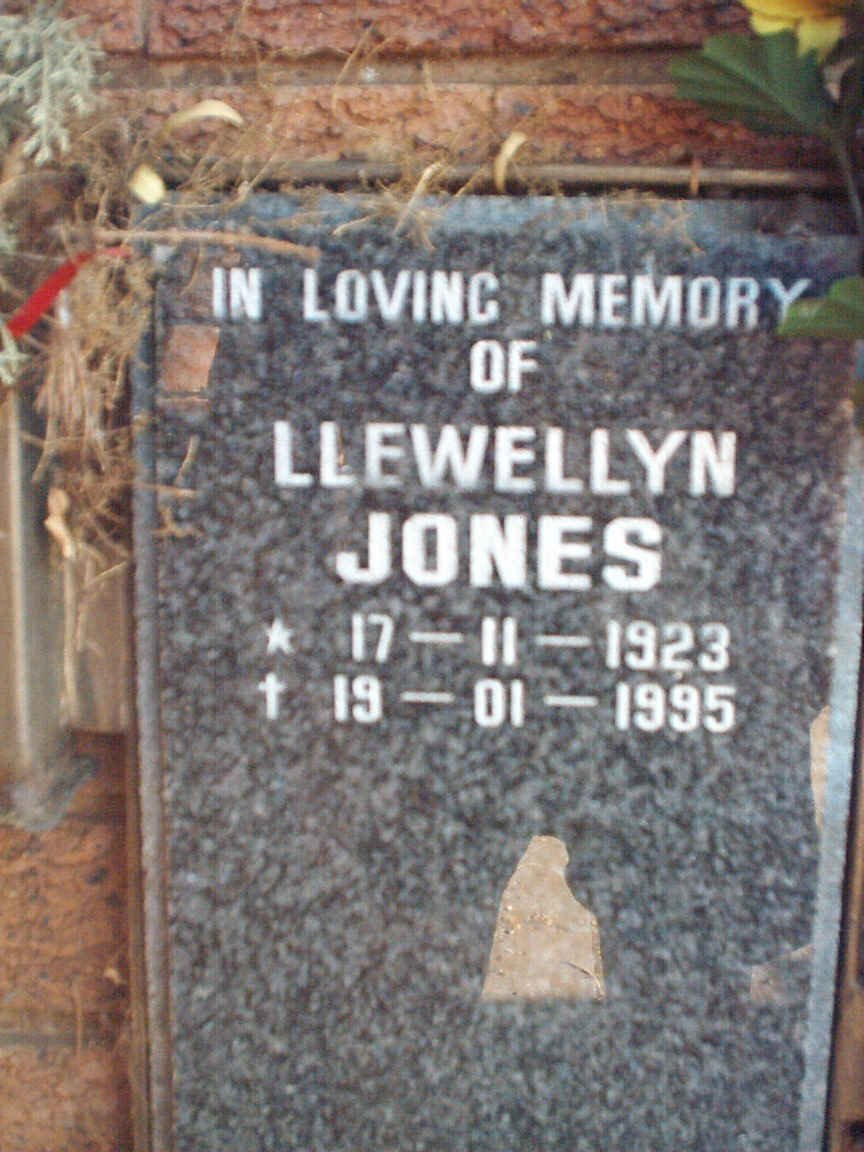 JONES Llewellyn 1923-1995