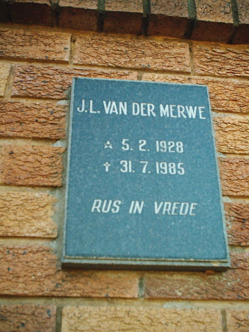 MERWE J.L., van der 1928-1985