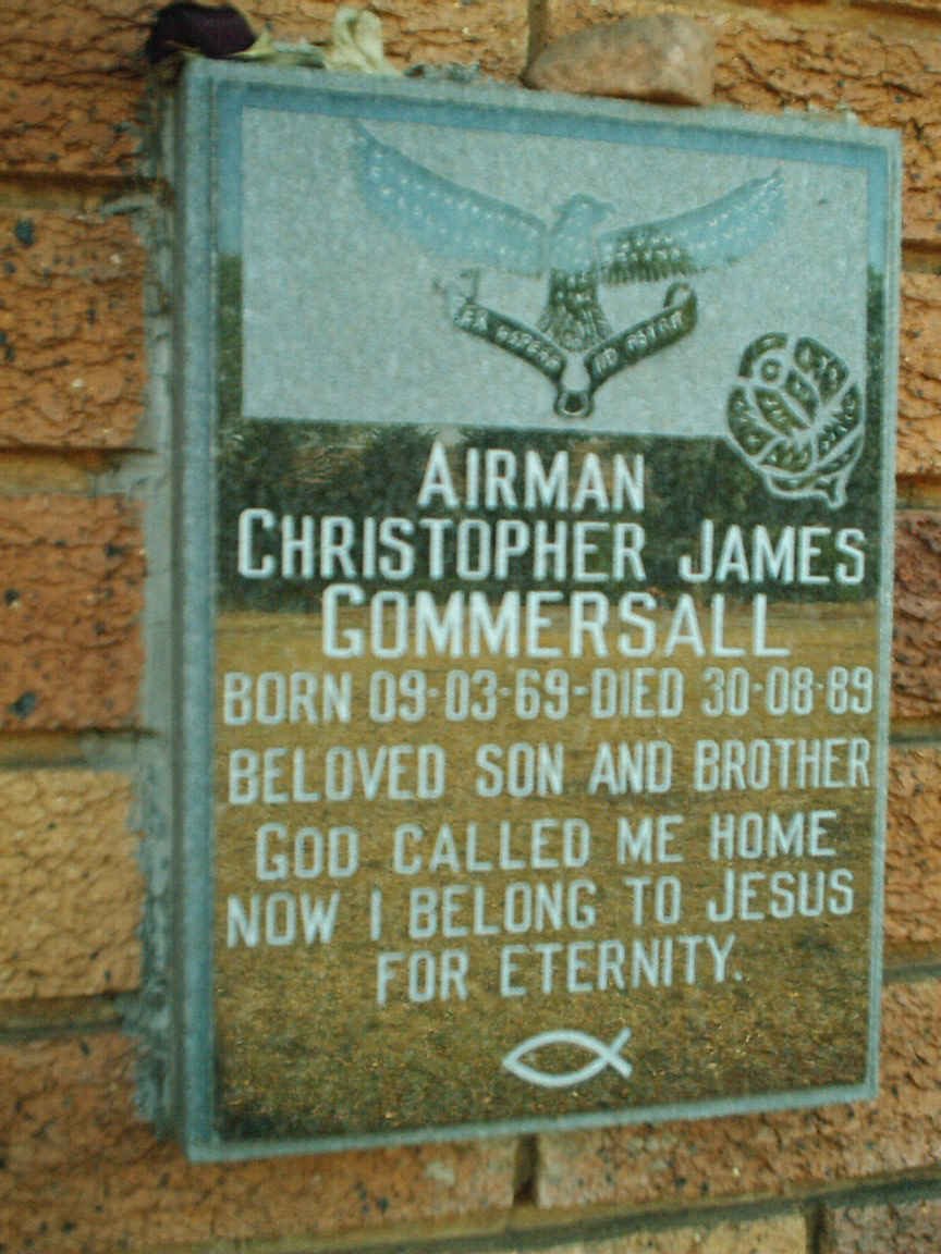 GOMMERSALL Christopher James 1969-1989