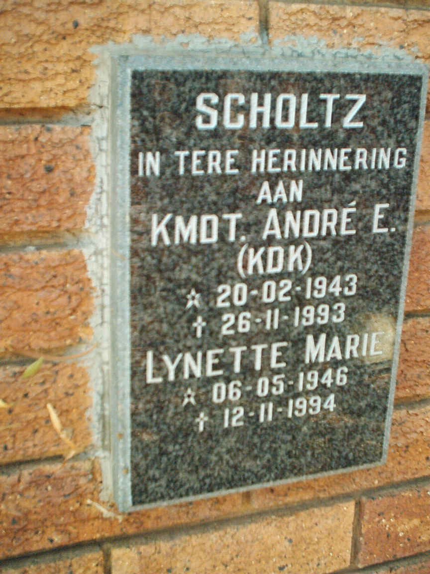 SCHOLTZ Andre E. 1943-1993 &amp; Lynette Marie 1946-1994