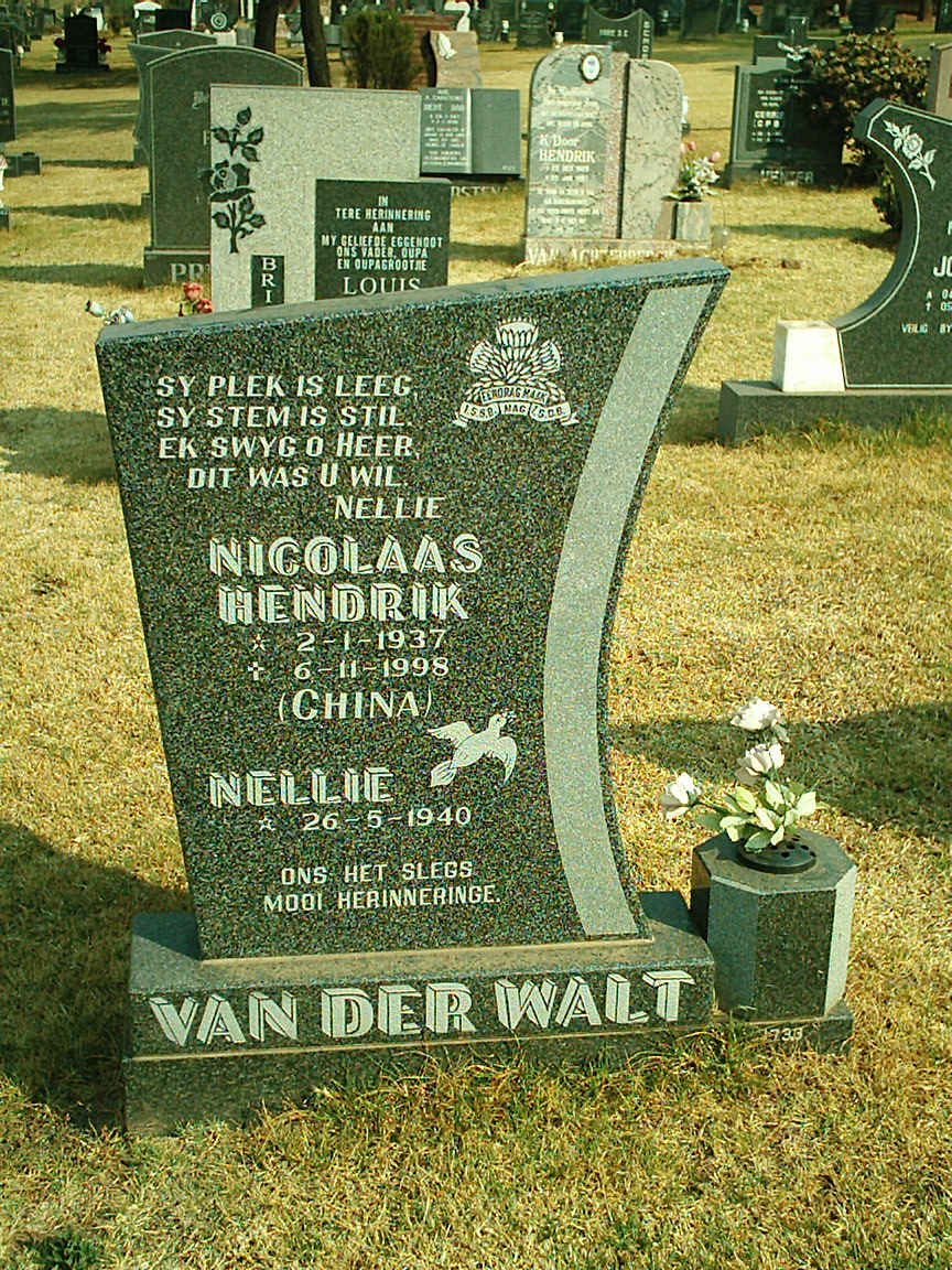 WALT Nicolaas Hendrik, van der 1937-1998 &amp; Nellie 1940-