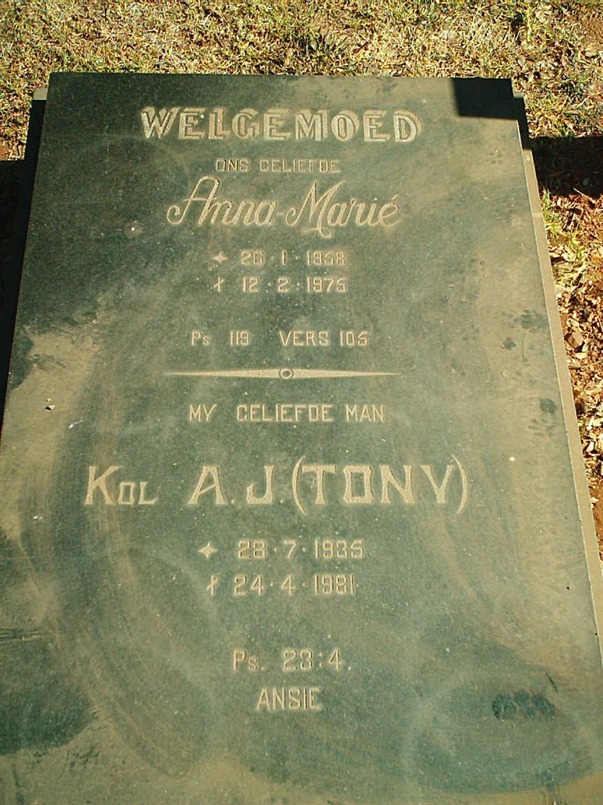 WELGEMOED Anna-Marie 1958-1975 :: WELGEMOED A.J. 1935-1981
