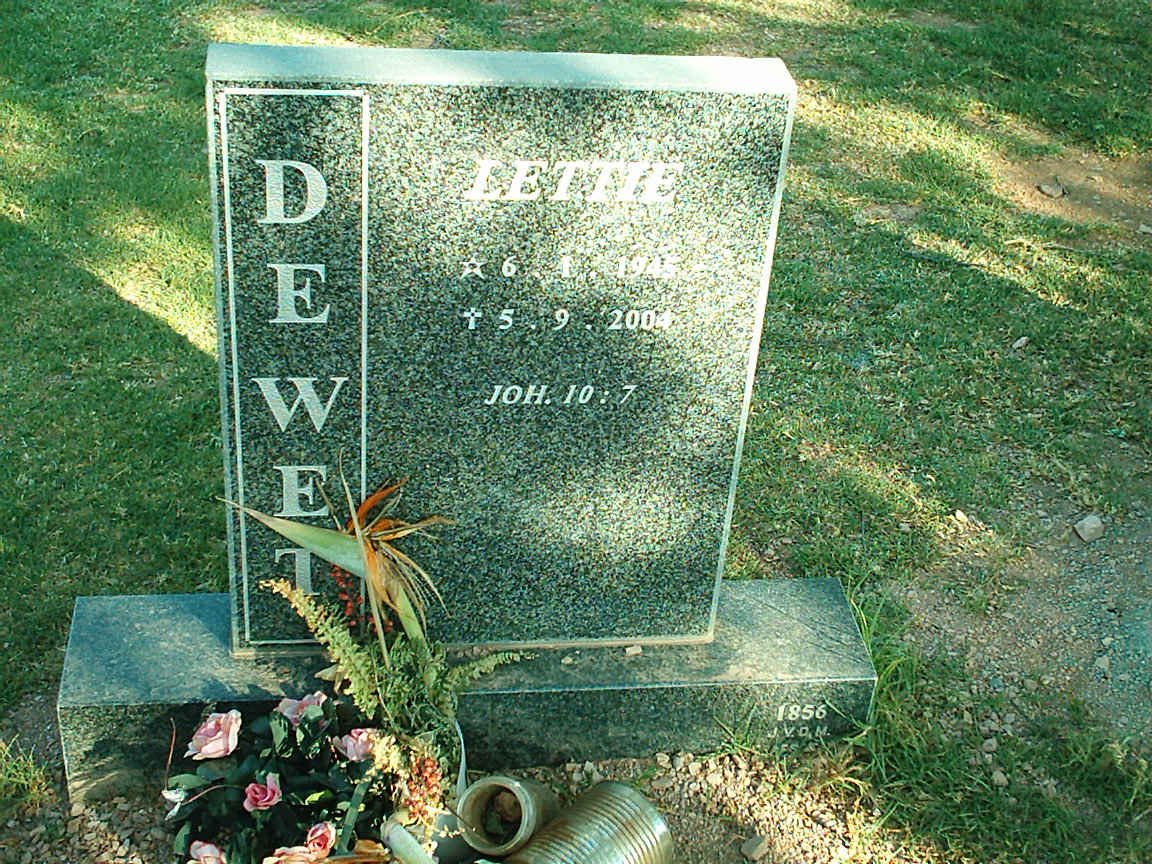 WET Lettie, de 1945-2004