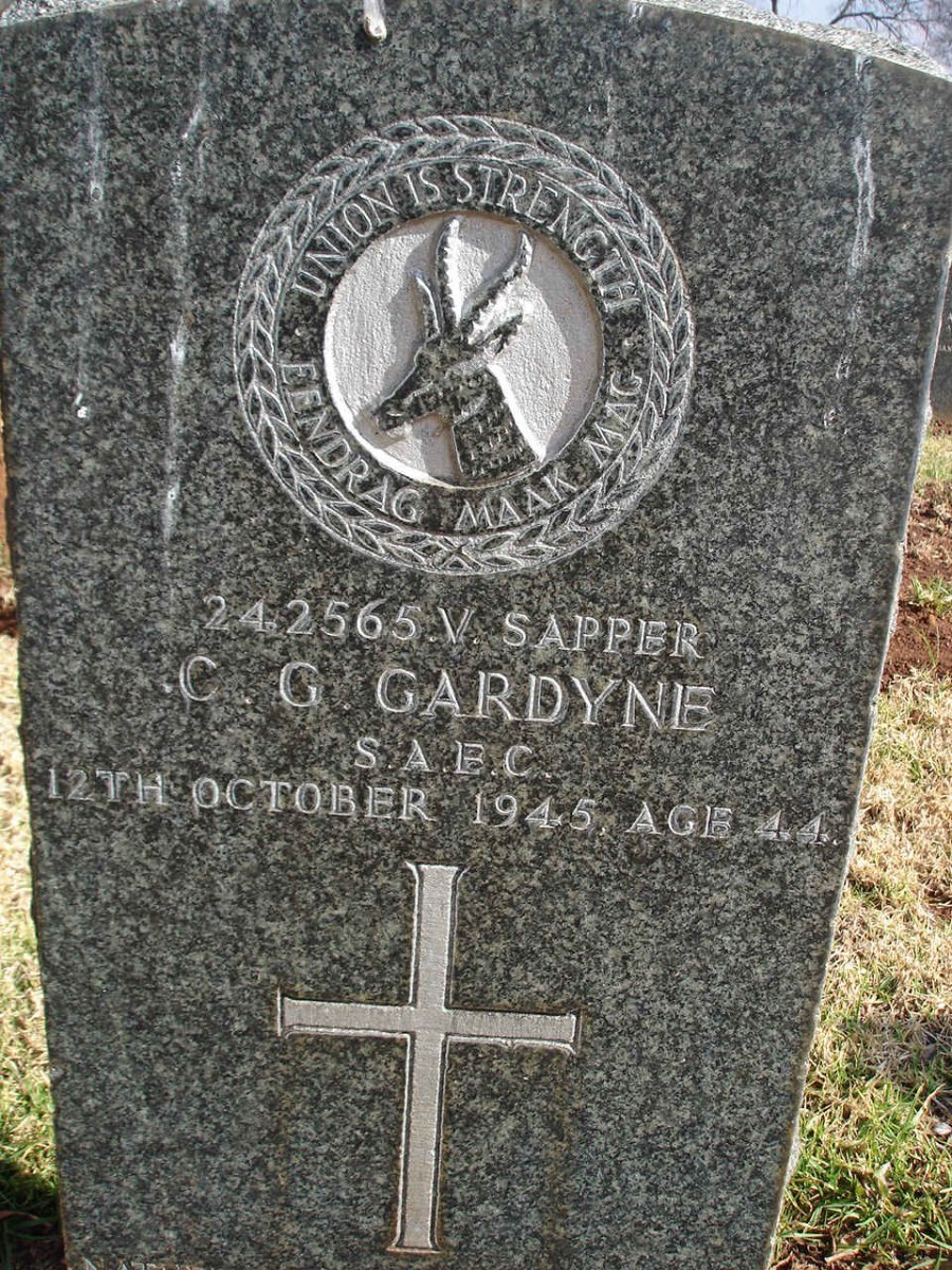 GARDYNE C.G. -1945