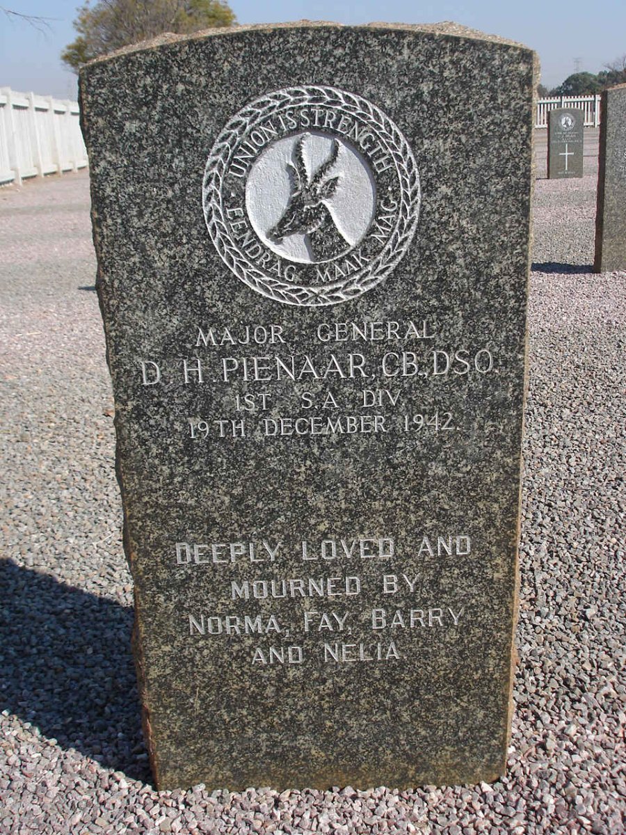 PIENAAR D.H. -1942