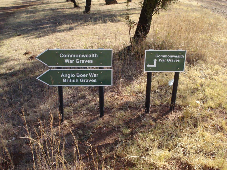 09. Entrance