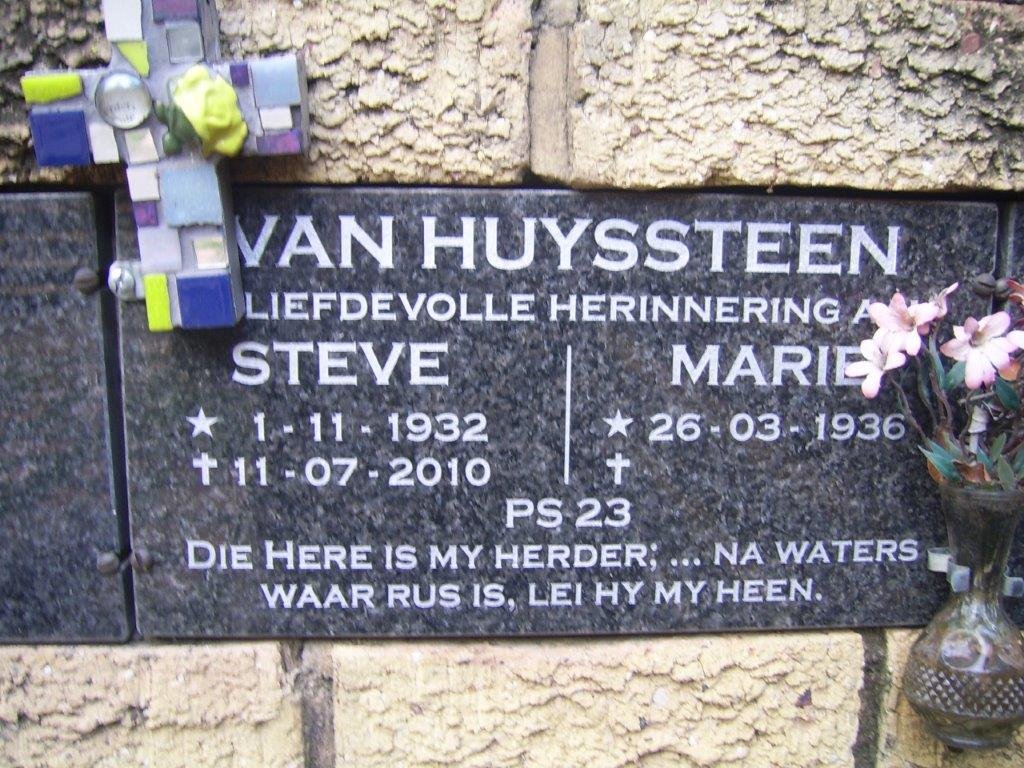 HUYSSTEEN Steve, van 1932-2010 &amp; Marie 1936-