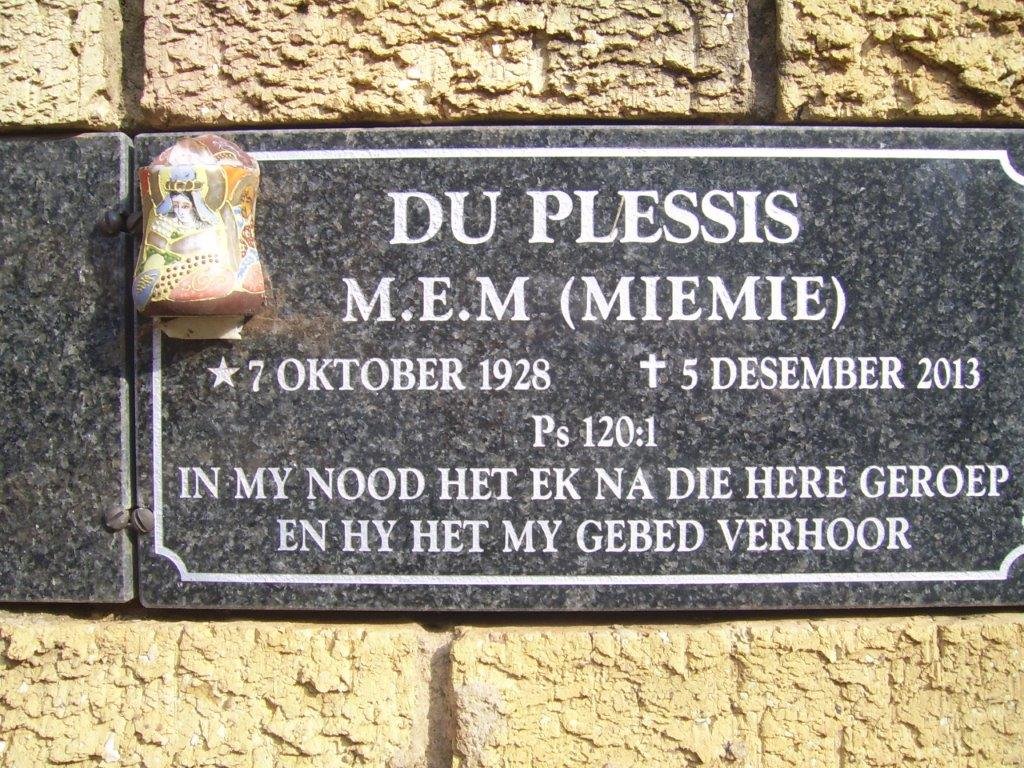 PLESSIS M.E.M., du 1928-2013